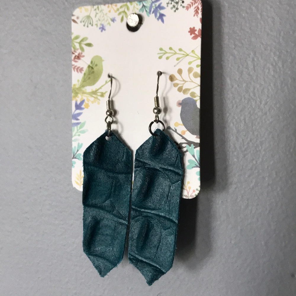 3/$20 ✨ Recycled Genuine Leather Earrings